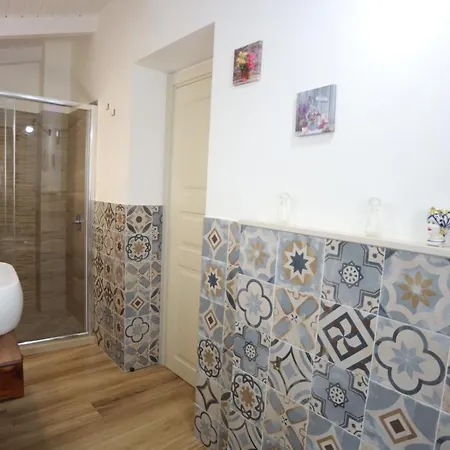 Sant'agata Patrona 4*