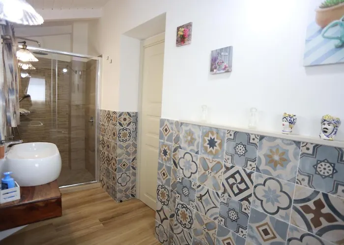 Sant'agata Patrona 4*